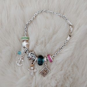 Charm bracelet
